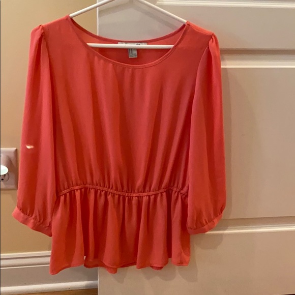 Forever 21 Pink Blouse - Picture 2 of 5